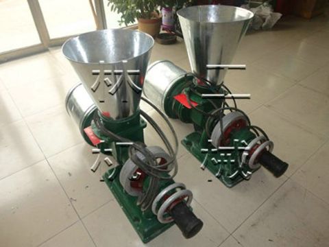 點(diǎn)擊查看詳細(xì)信息<br>標(biāo)題：臥式磨面機(jī) 閱讀次數(shù)：1917