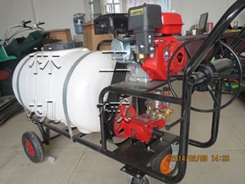 點擊查看詳細信息<br>標題：推車式打藥機 閱讀次數(shù)：2512