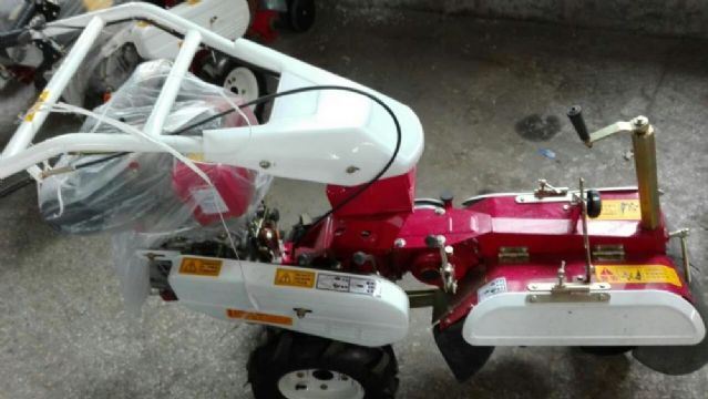 點擊查看詳細信息<br>標題：開溝機 閱讀次數：1785