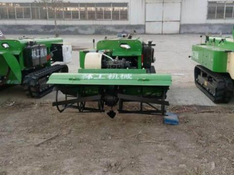 點擊查看詳細信息<br>標題：履帶開溝機　 閱讀次數：1906